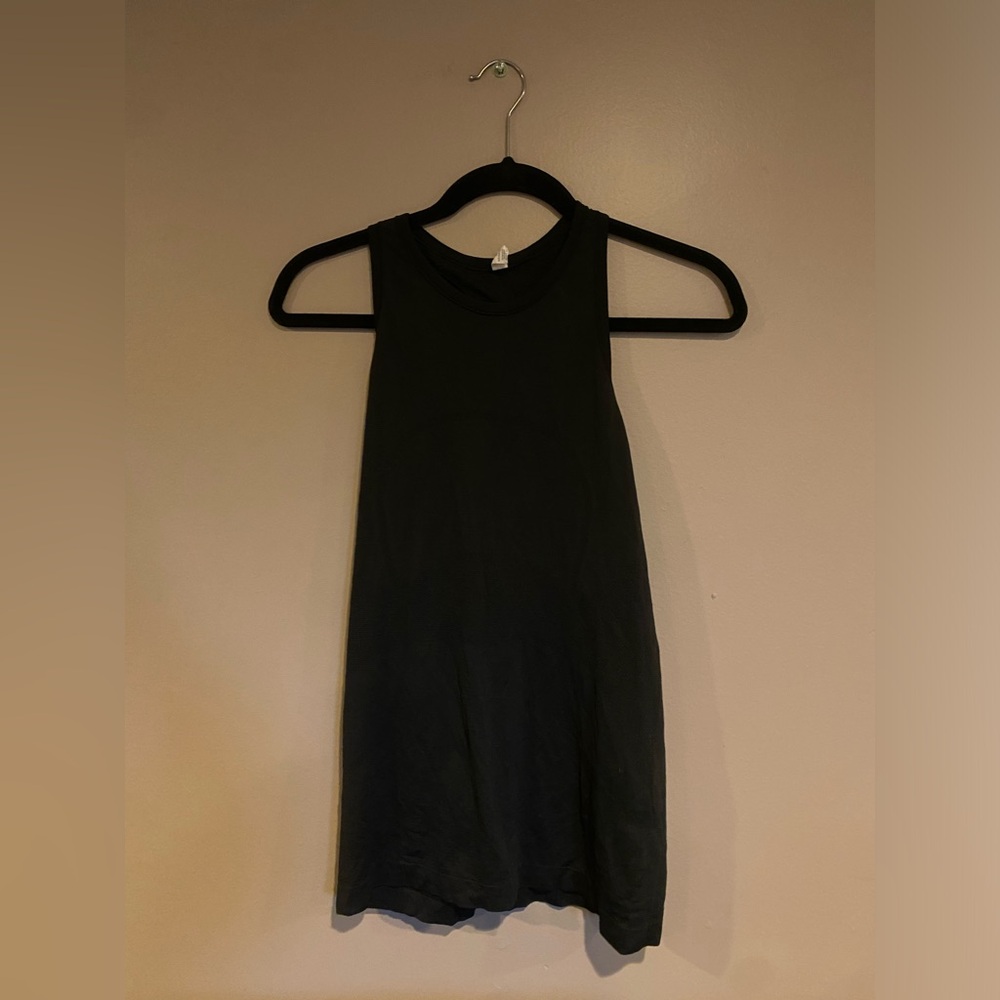 Lululemon Swiftly Tech T-Back - Picture 5 of 14